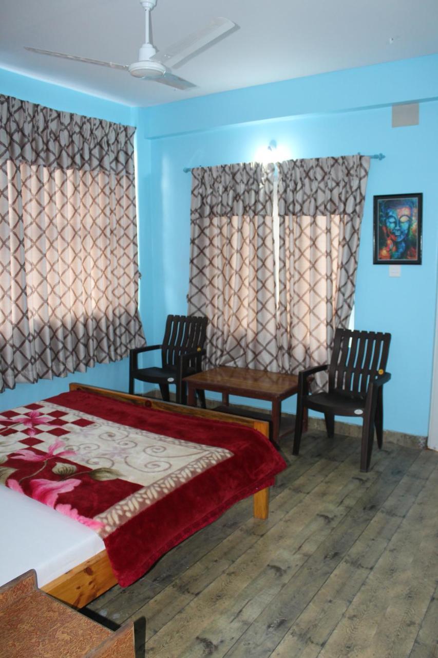 Bickey'S Homestay Покхара Екстер'єр фото